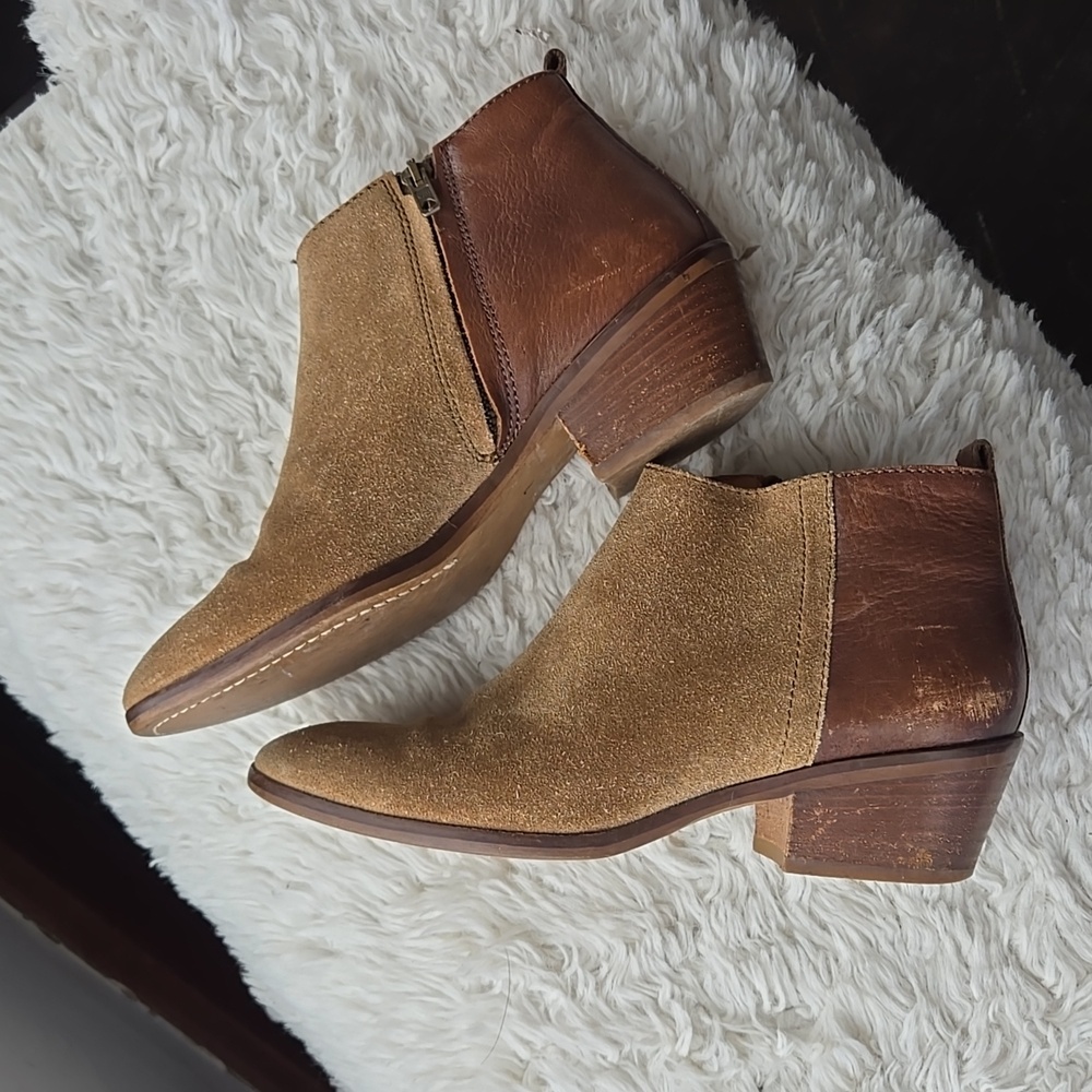 Madewell Cait Distressed Suede/ Leather Ankle Bootie US 7 - Picture 2 of 13